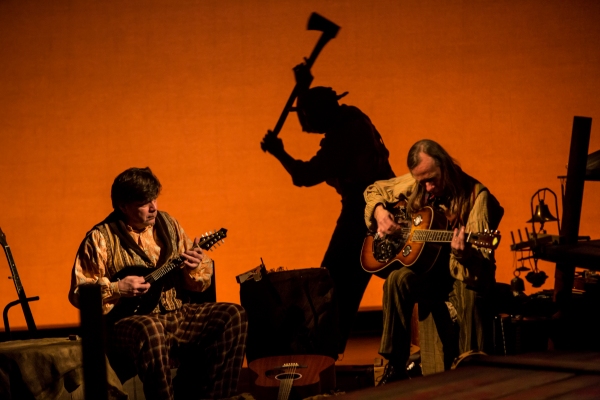 Photo Flash: First Look at Children's Theatre Company's HUCK FINN Image
