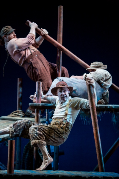 Photo Flash: First Look at Children's Theatre Company's HUCK FINN Image