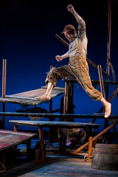 Photo Flash: First Look at Children's Theatre Company's HUCK FINN Image