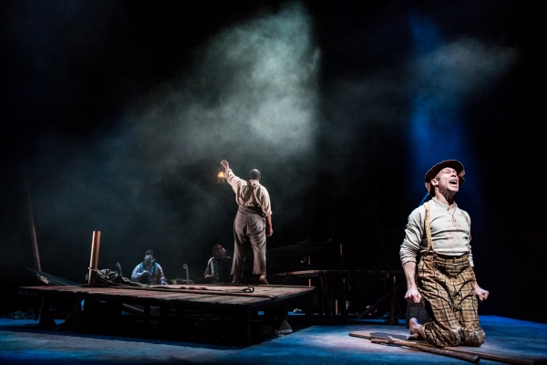 Photo Flash: First Look at Children's Theatre Company's HUCK FINN Image