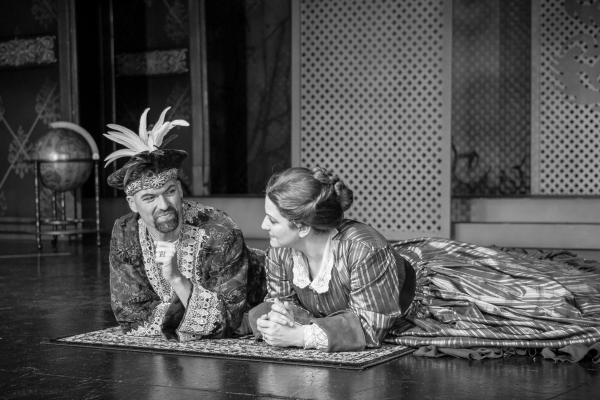 Photo Flash: First Look at Show Palace Entertainment's THE KING AND I Image