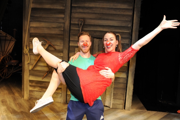 Photo Coverage: Cast Of OKLAHOMA! Ready For Comic Relief! Image