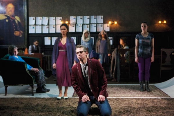 Photo Flash: First Look at Sideshow Theatre's ANTIGONICK Image