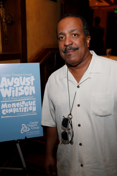 Actor Robert Gossett  Photo