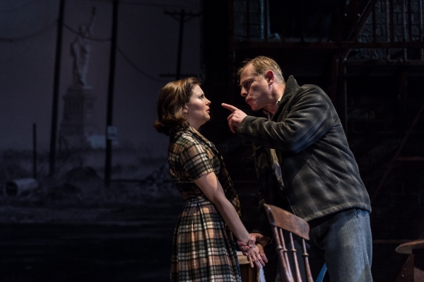 Photo Flash: First Look at Jonathan Guy Lewis, Teresa Banham & More in UK's A VIEW FROM THE BRIDGE Image