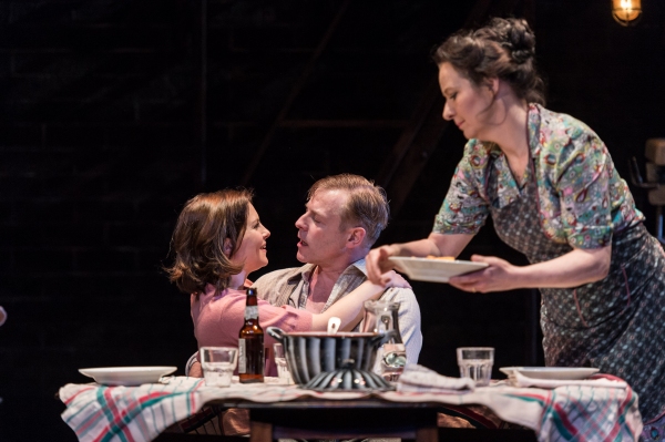 Photo Flash: First Look at Jonathan Guy Lewis, Teresa Banham & More in UK's A VIEW FROM THE BRIDGE Image