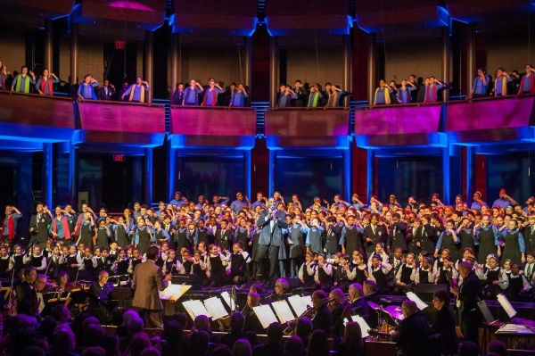 Photo Flash: Norm Lewis, Douglas Hodge, Meredith Monk and More in Concert with Young People's Chorus of NYC Image