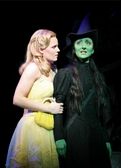 Photos: Fifteen Shades of Green - Celebrating the Women of WICKED's Emerald City Tour After 10 Years on the Road Photos: Fifteen Shades of Green - Celebrating the Women of WICKED's Emerald City Tour After 10 Years on the Road Image