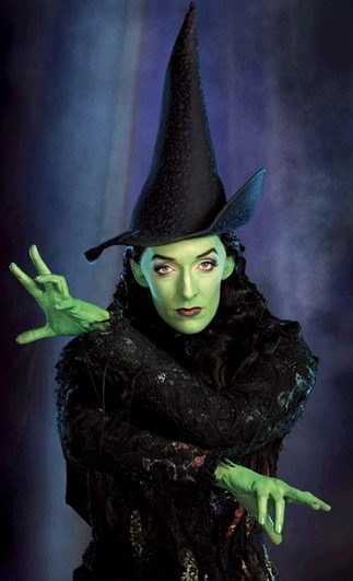 Photos: Fifteen Shades of Green - Celebrating the Women of WICKED's Emerald City Tour After 10 Years on the Road Photos: Fifteen Shades of Green - Celebrating the Women of WICKED's Emerald City Tour After 10 Years on the Road Image