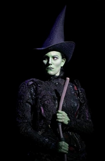 Photos: Fifteen Shades of Green - Celebrating the Women of WICKED's Emerald City Tour After 10 Years on the Road Photos: Fifteen Shades of Green - Celebrating the Women of WICKED's Emerald City Tour After 10 Years on the Road Image