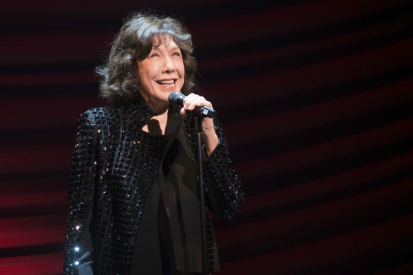 Lily Tomlin Photo