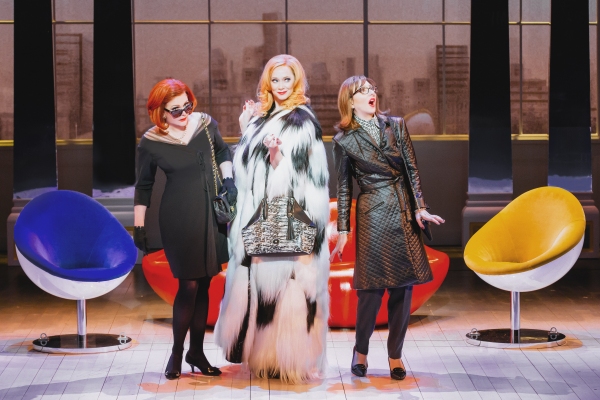 Photo Flash: The Wives are Back! First Look at Broadway-Bound Musical THE FIRST WIVES CLUB in Chicago Image
