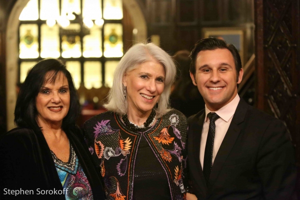 Photo Coverage: Jamie deRoy & Friends Brings FAMILY TIES to the Friars Club Image