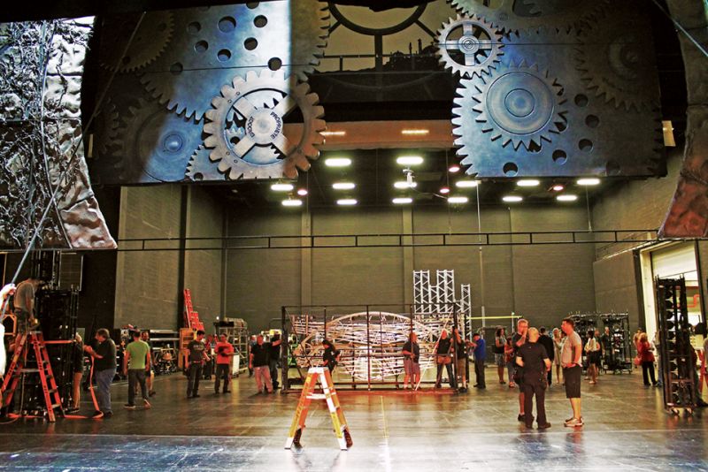 Photo Coverage: Miami's Adrienne Arsht Center Transforms Into OZ for the Return of WICKED Image