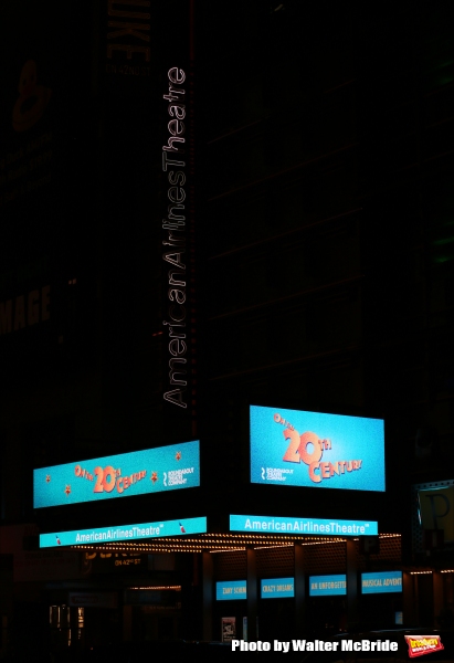 Photo Coverage: ON THE TWENTIETH CENTURY Cast Takes Opening Night Bows! Image