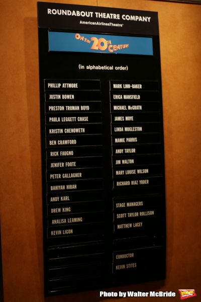 Photo Coverage: ON THE TWENTIETH CENTURY Cast Takes Opening Night Bows! Image