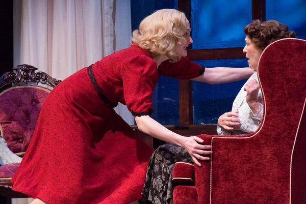 Photo Flash: First Look at Walnut Street's AND THEN THERE WERE NONE Image