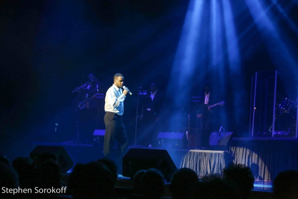 Photo Coverage: MOTOWN IN MOTION at Lynn University's LIVE AT LYNN Image