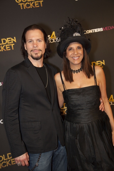 Photo Flash: Vegas Divas & COP 4 CAUSES Partner for 'Golden Ticket' Event Image