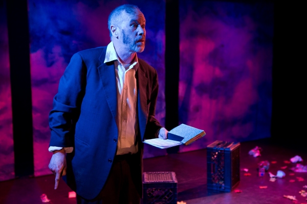 Photo Flash: First Look at Richard Hoehler in I OF THE STORM, Opening Tonight Off-Broadway Image