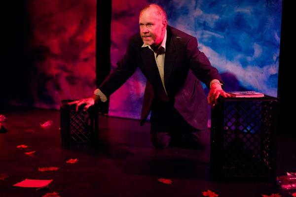Photo Flash: First Look at Richard Hoehler in I OF THE STORM, Opening Tonight Off-Broadway Image