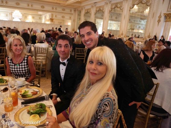 Photo Coverage: Naomi Judd, Will & Anthony Nunziata Honor K-9 Battle Buddies at American Humane Association Image