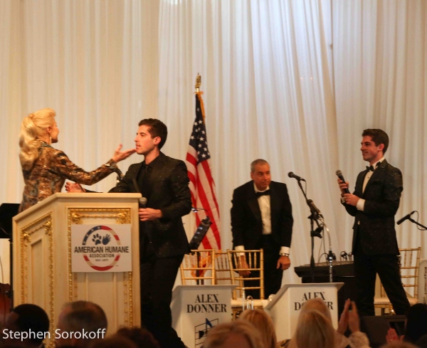Photo Coverage: Naomi Judd, Will & Anthony Nunziata Honor K-9 Battle Buddies at American Humane Association Image