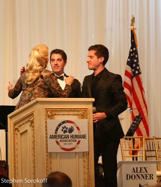 Photo Coverage: Naomi Judd, Will & Anthony Nunziata Honor K-9 Battle Buddies at American Humane Association Image
