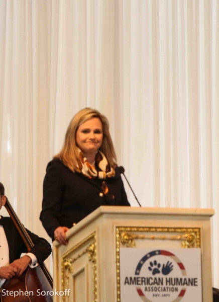 Photo Coverage: Naomi Judd, Will & Anthony Nunziata Honor K-9 Battle Buddies at American Humane Association Image