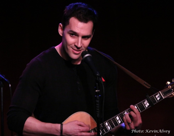 Photo Flash: Maxine Linehan and Friends Bring U2 to Birdland Image