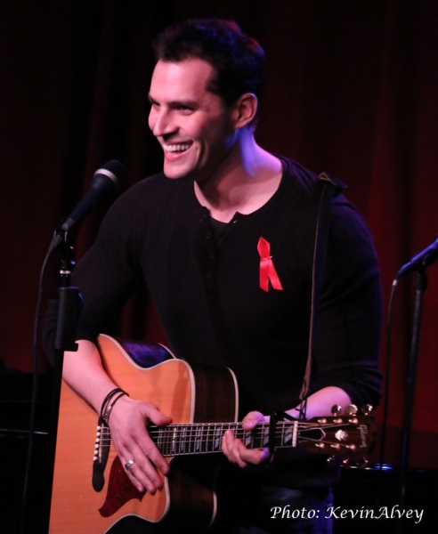 Photo Flash: Maxine Linehan and Friends Bring U2 to Birdland Image