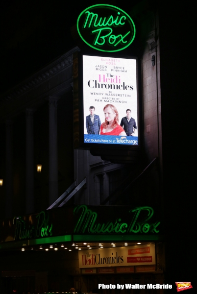 Photo Coverage: Elisabeth Moss & Cast of THE HEIDI CHRONICLES Take Opening Night Bows! Image