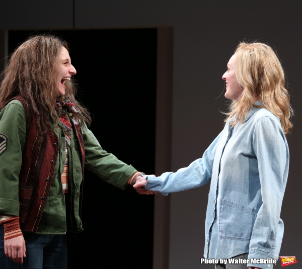 Photo Coverage: Elisabeth Moss & Cast of THE HEIDI CHRONICLES Take Opening Night Bows! Image