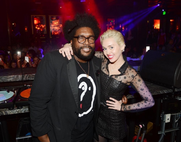 Photo Flash: Miley Cyrus Hosts Inside OMNIA Nightclub's Ultra-Lounge, Heart of OMNIA 