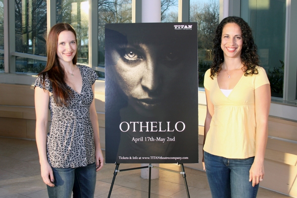  Laura Frye (Iago) & Leah Dutchin (Othello) Photo