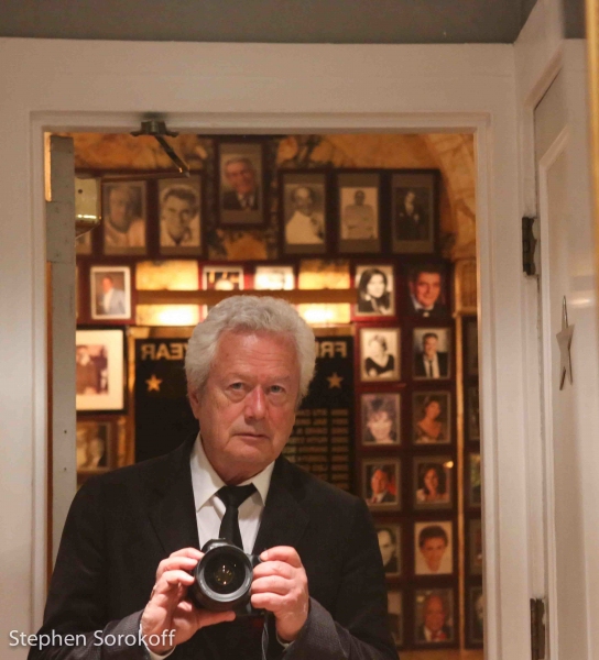 Photo Coverage: Dominic Chianese Performs at Italian Night at The Friars Club Image