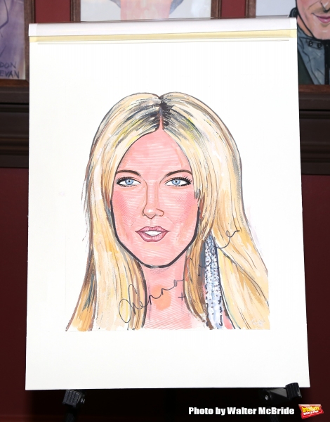 Photo Coverage: CABARET's Sienna Miller Gets Immortalized with a Sardi's Caricature! Image