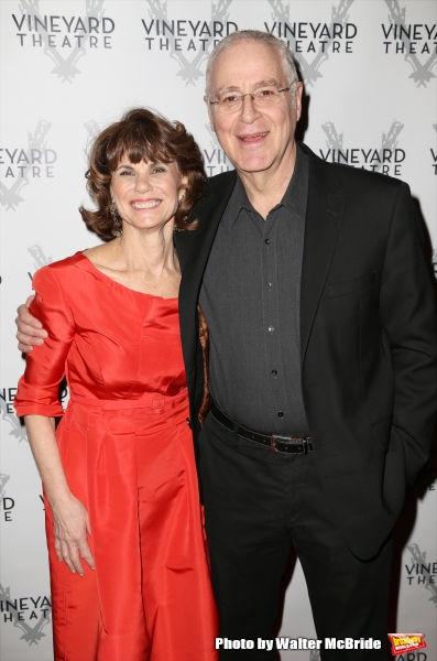 Photo Coverage: On the Red Carpet for Vineyard Theatre's 2015 Gala, Honoring Margo Lion Image