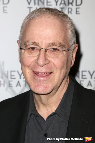 Photo Coverage: On the Red Carpet for Vineyard Theatre's 2015 Gala, Honoring Margo Lion Image
