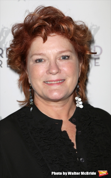 Photo Coverage: On the Red Carpet for Vineyard Theatre's 2015 Gala, Honoring Margo Lion Image