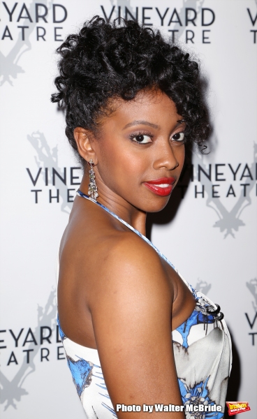 Photo Coverage: On the Red Carpet for Vineyard Theatre's 2015 Gala, Honoring Margo Lion Image