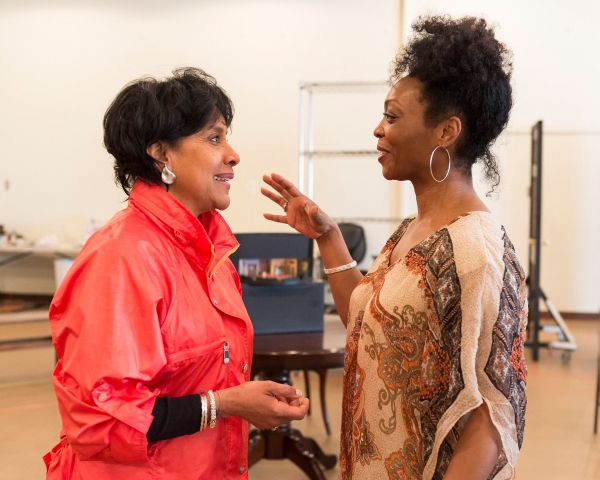 Photo Flash: In Rehearsal with Phylicia Rashad, Bryan Terrell Clark, Shanesia Davis and More for IMMEDIATE FAMILY at the Taper 