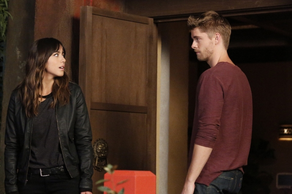 Photo Flash: Check out Latest Shots from MARVEL'S AGENTS OF S.H.I.E.L.D. Image