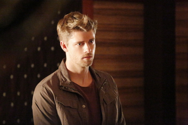 Photo Flash: Check out Latest Shots from MARVEL'S AGENTS OF S.H.I.E.L.D. Image