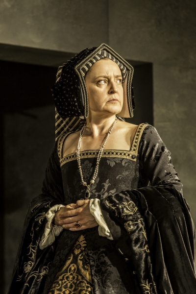 Photo Flash: Welcome to Court- First Look at WOLF HALL: PARTS 1 & 2 on Broadway! Image