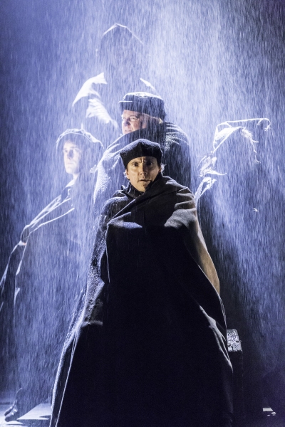Photo Flash: Welcome to Court- First Look at WOLF HALL: PARTS 1 & 2 on Broadway! Image