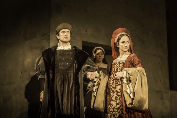 Photo Flash: Welcome to Court- First Look at WOLF HALL: PARTS 1 & 2 on Broadway! Image