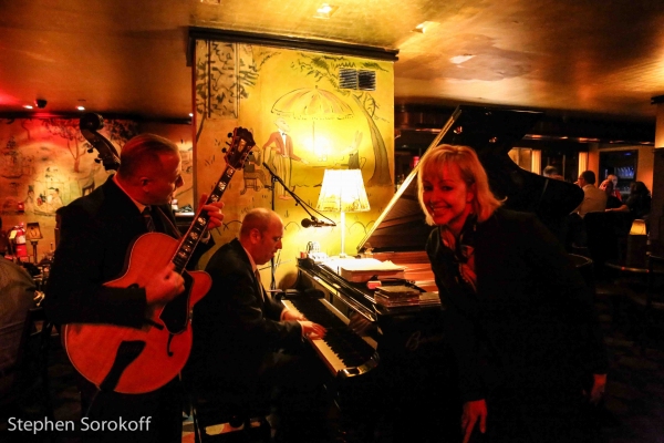 Photo Coverage: Tony Winner Lena Hall Makes Cafe Carlyle Debut! Image