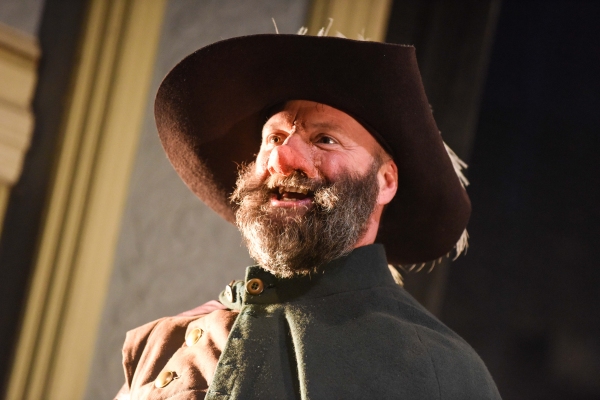 Photo Flash: First Look at Nigel Barrett, Cath Whitefield, Chris Jared & More in Northampton Stage's CYRANO DE BERGERAC 