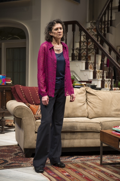 Photo Flash: First Look at Molly Regan, Lois Smith and More in THE HERD at Steppenwolf Image